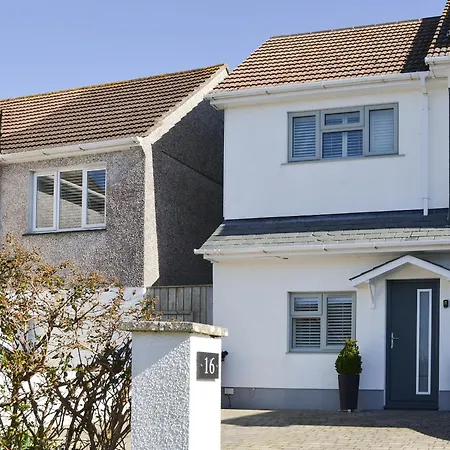 Holiday home Little Tregarthen